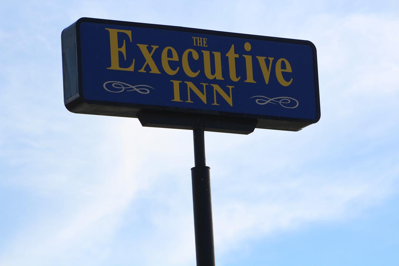 The Executive Inn & Suites Амарилло Экстерьер фото